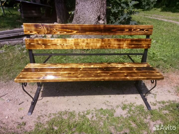 Лавочка садовая