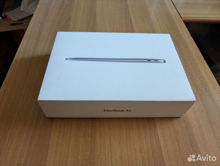 Apple MacBook Air M1 256 gb Отличное Состояние