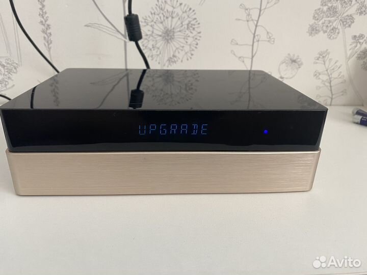 Медиаплеер iconbit XDS1003D