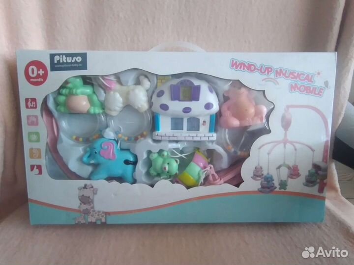 Мобиль на кроватку новый