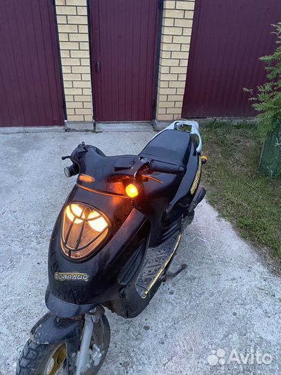 Скутер Tornado