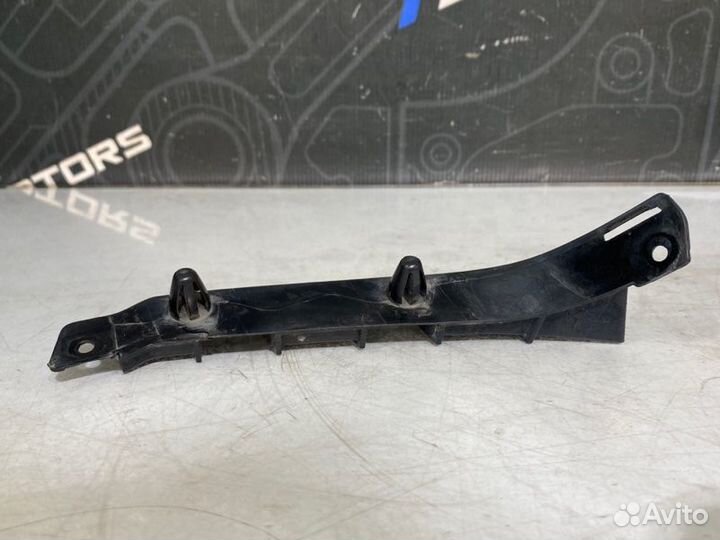 Крепление бампера переднее левое Bmw X5 E53 M54B30