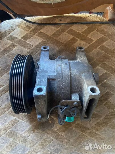 Компрессор кондиционера Nissan Almera Classic (B10