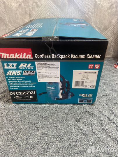 Аккумуляторный ранцевый пылесос Makita DVC265ZXU