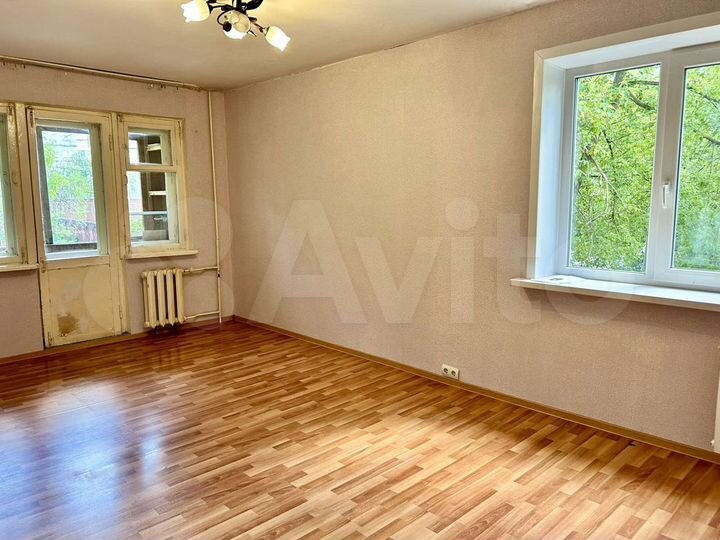 2-к. квартира, 42,9 м², 2/4 эт.