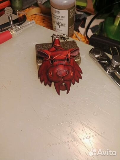 Кожаный брелок. Маска тигра. Натуральная кожа