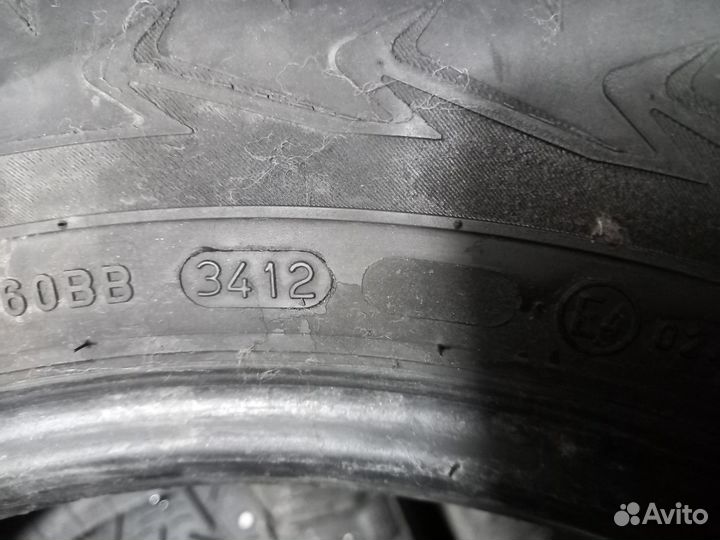 Nokian Tyres i3 215/65 R16