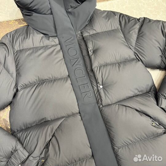 Мужской пуховик Moncler