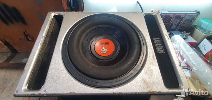 Сабвуфер mystery