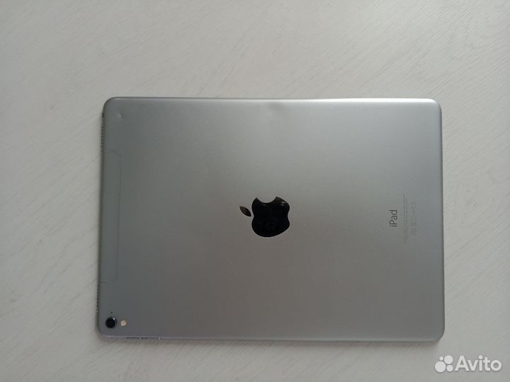 iPad pro 9.7 2016