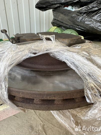 Диски передние тормозные + колодки Mercedes S500/5