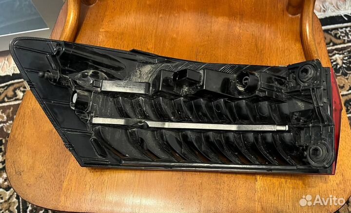 Фонарь правый vw jetta 7