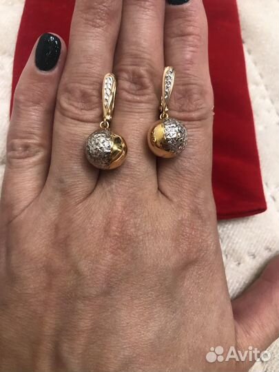 Золотые серьги