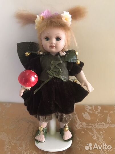 Коллекционная кукла