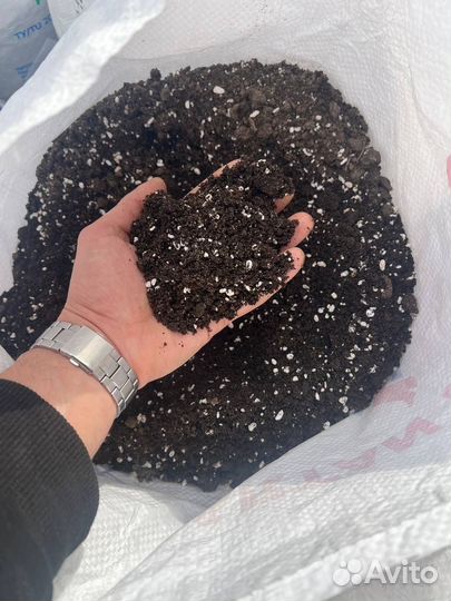 Земля плодородная грунт в мешках