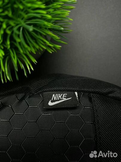 Сумка Nike через плечо