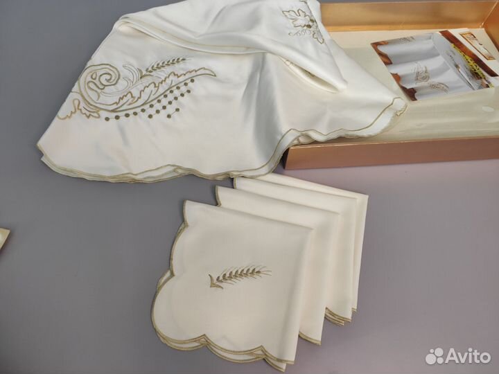 Новая скатерть круглая soft line