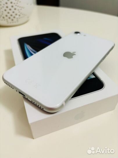 iPhone SE (2022), 128 ГБ