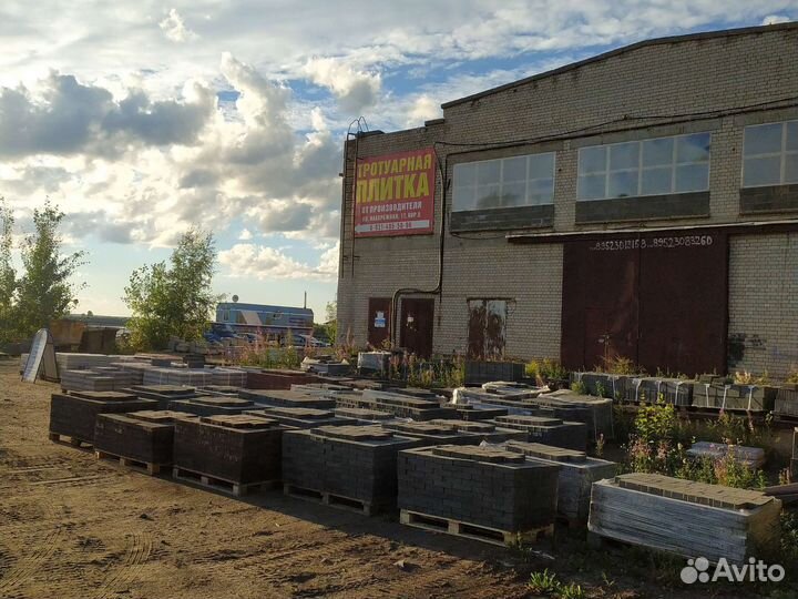 Тратуарная плитка,брусчатка на набережной