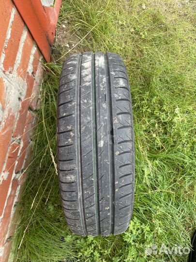 Колеса R13 четыре зимних и два летних