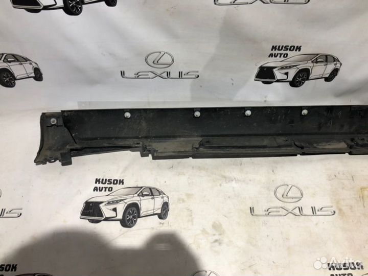 Накладка на порог наружная правая Lexus Rx 350