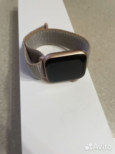 Часы apple watch 4 40 mm