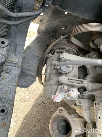 Компрессор кондиционера Nissan X-Trail T30