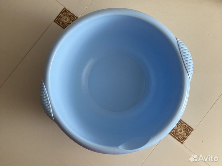 Круглый таз 16 литров голубой