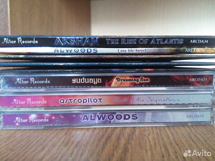 Фирменные CD лейбла Altar Records