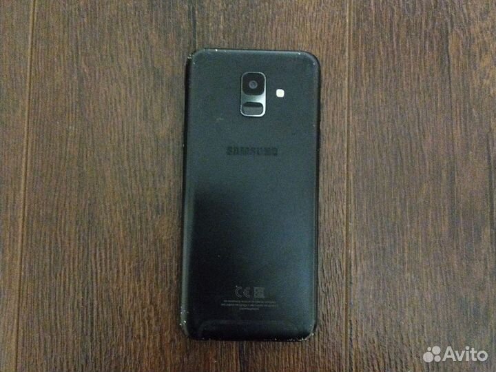 Samsung Galaxy A6, 3/32 ГБ