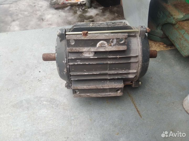 Электродвигатель 380