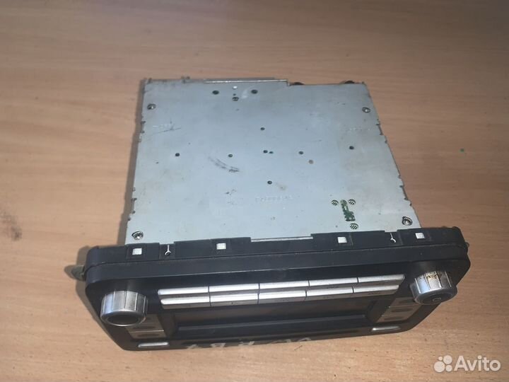 Магнитола vw passat b6 3c0035195