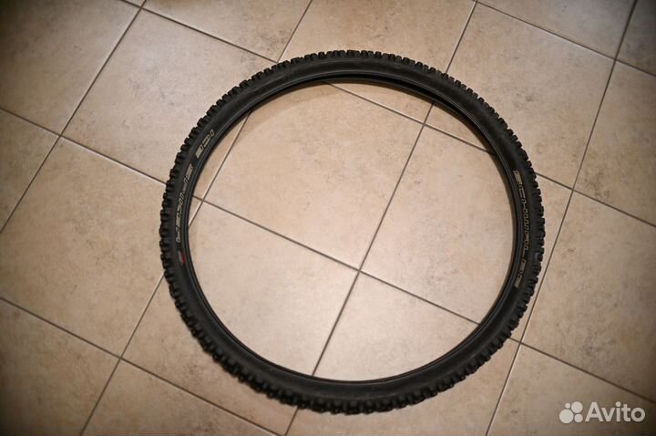 Schwalbe ice spiker 26x2.1