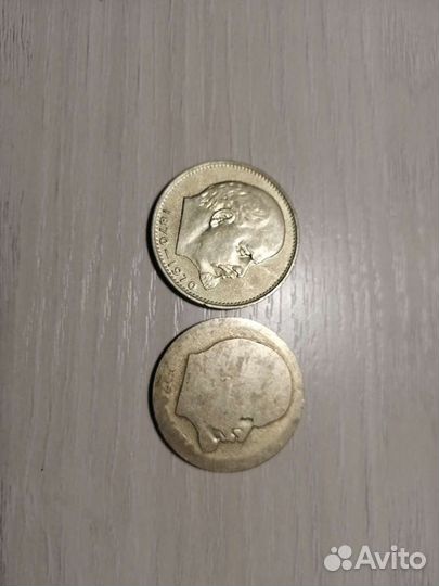 Продаю рубль