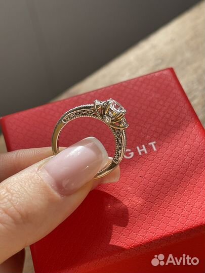 Серебряное кольцо