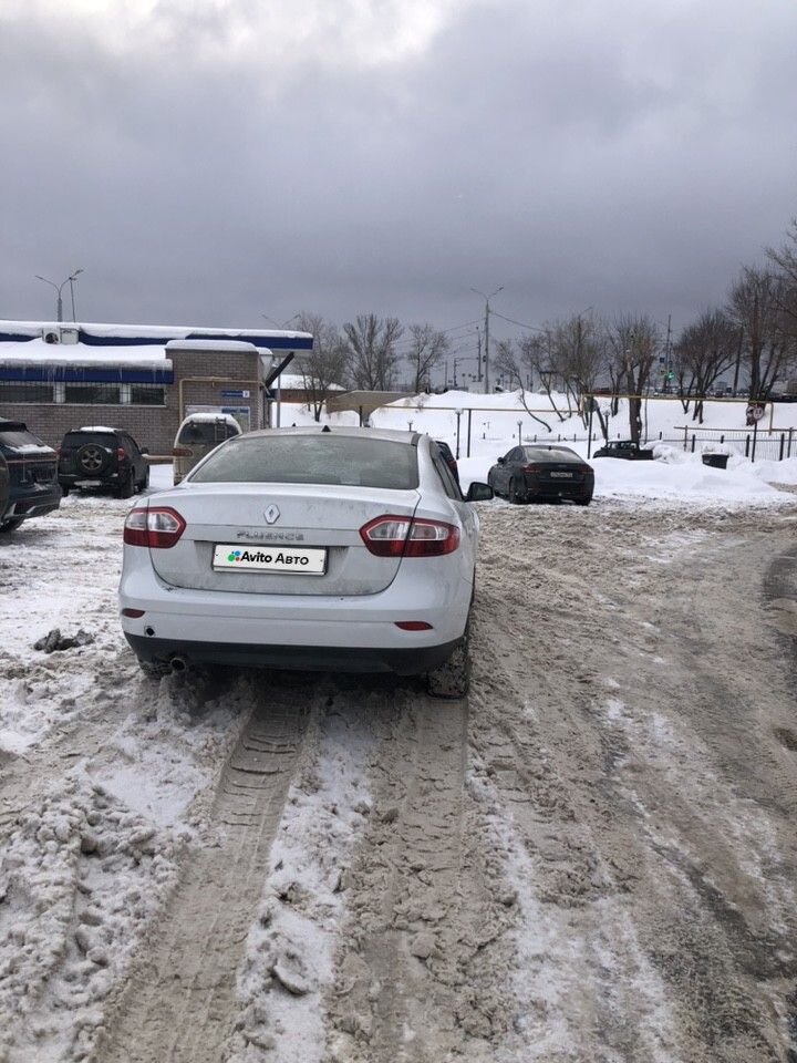 Renault Fluence: фото владельца