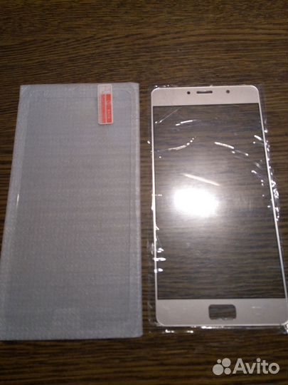Lenovo P2, P780