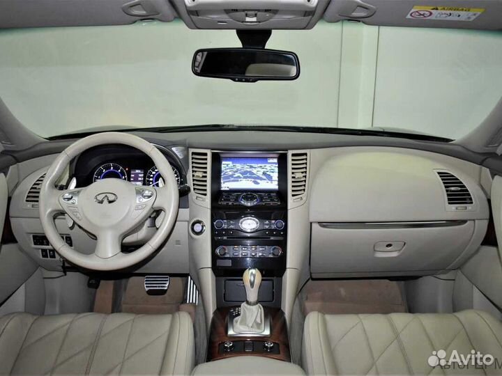 Infiniti QX70 3.0 AT, 2015, 113 707 км