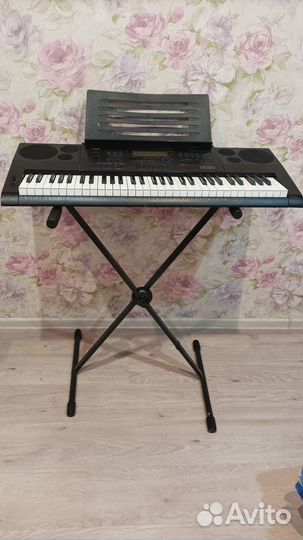 Продам синтезатор casio CTK-6200