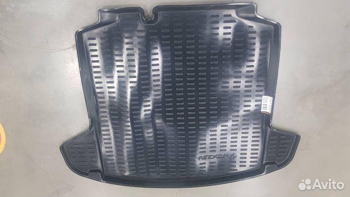 Коврики в багажник Logan (14-Н.В.)