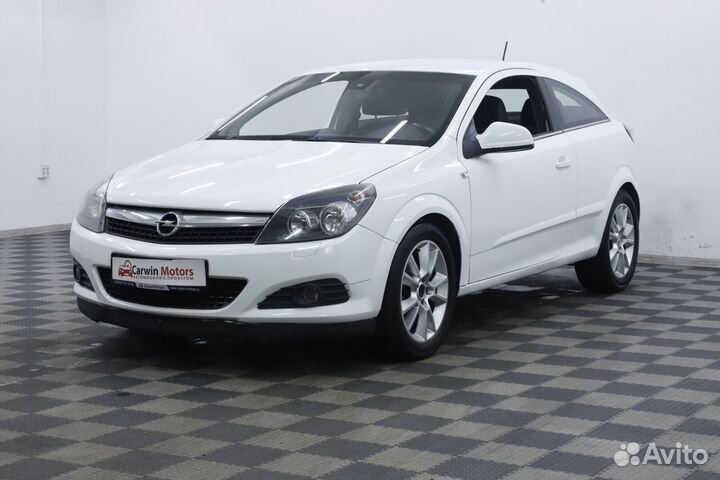 Opel Astra GTC, 2010