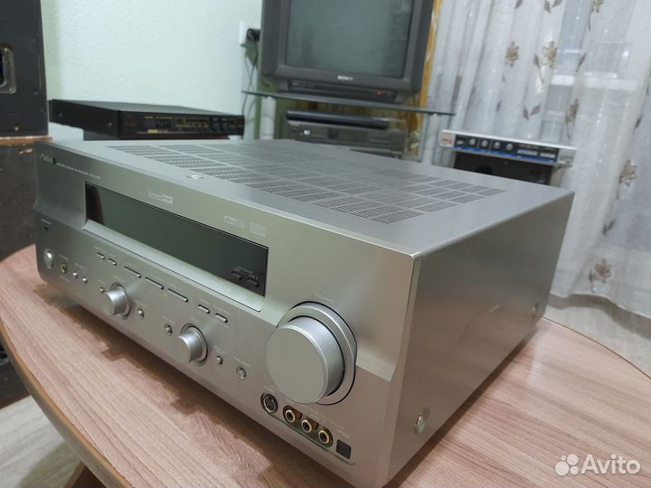 Ресивер Yamaha RX - V657