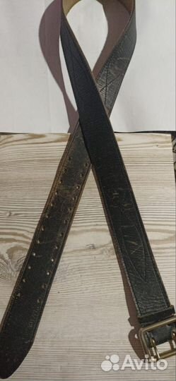 Мужской кожаный ремень б/у
