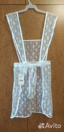 Белый школьный фартук