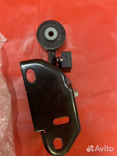 Опора двигателя