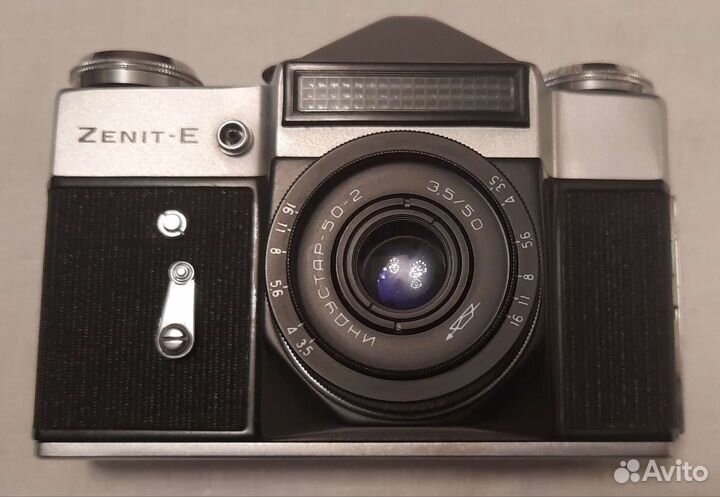 Плёночный фотоаппарат зенит-Е с индустар-50-2