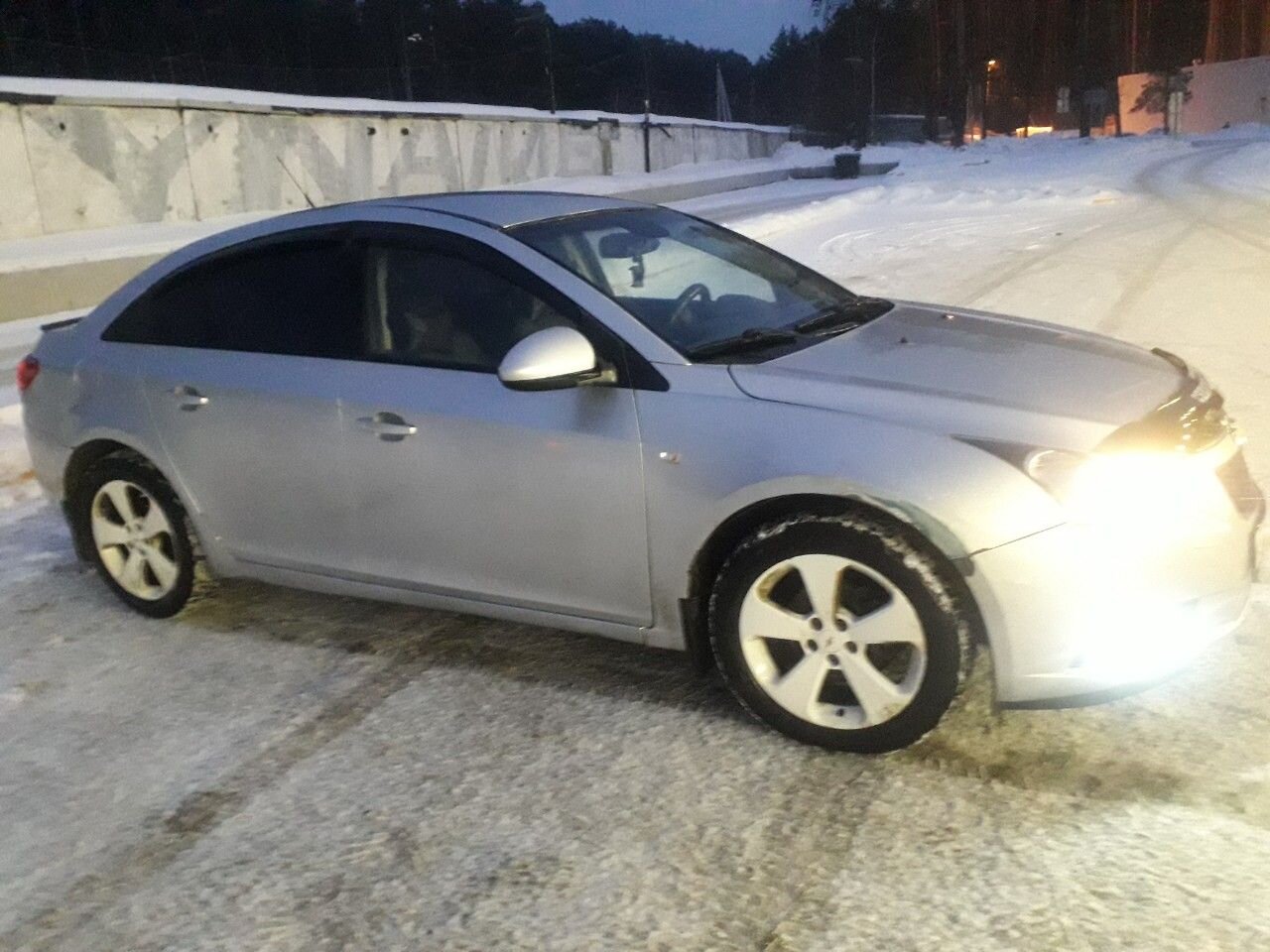 Chevrolet Cruze: фото владельца