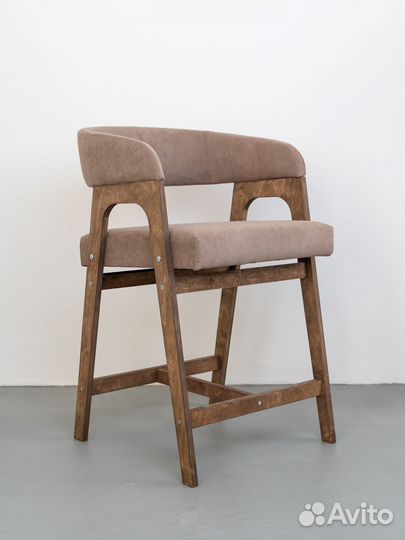 Стулья барные