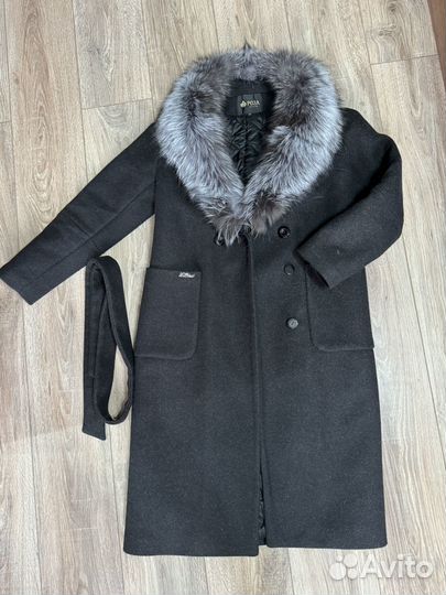 Женское зимнее пальто с мехом