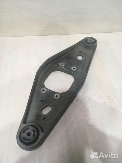 Кронштейн редуктора на Мерседес A2303521806